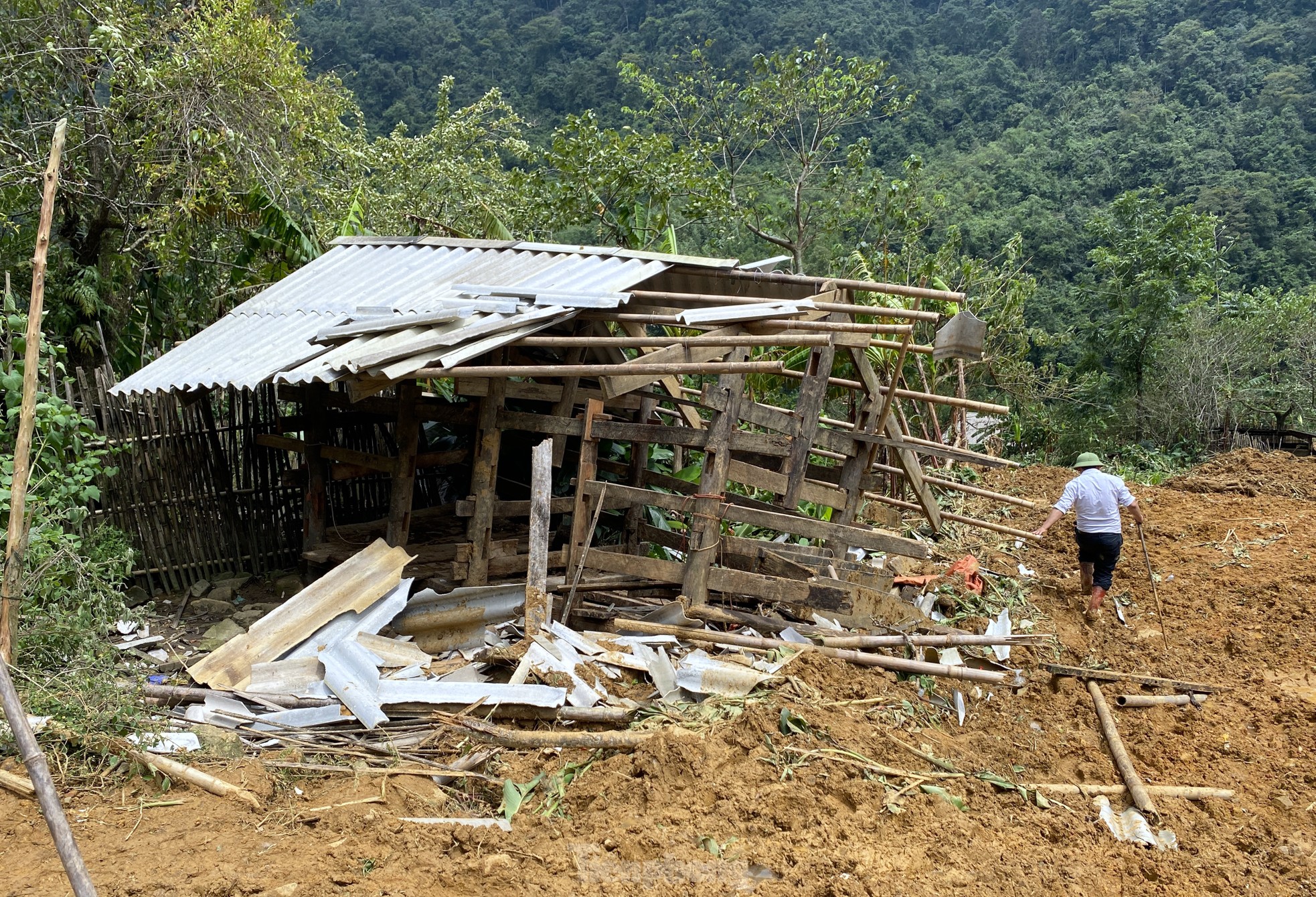 Toàn cảnh 2 vụ sạt lở ở Cao Bằng khiến hơn 40 người tử vong và mất tích-4