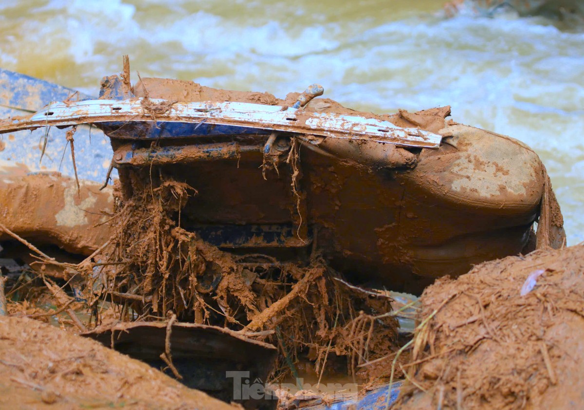 Toàn cảnh 2 vụ sạt lở ở Cao Bằng khiến hơn 40 người tử vong và mất tích-13