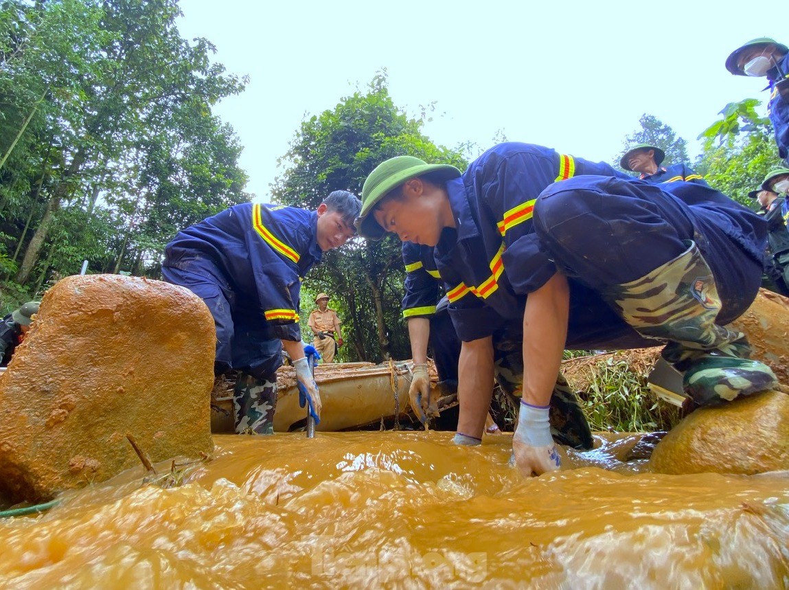 Toàn cảnh 2 vụ sạt lở ở Cao Bằng khiến hơn 40 người tử vong và mất tích-17