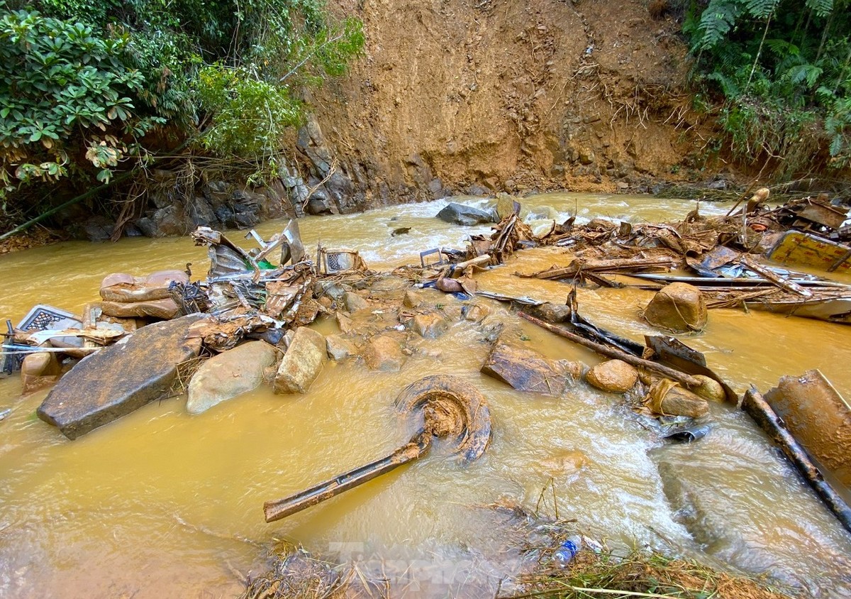 Toàn cảnh 2 vụ sạt lở ở Cao Bằng khiến hơn 40 người tử vong và mất tích-12