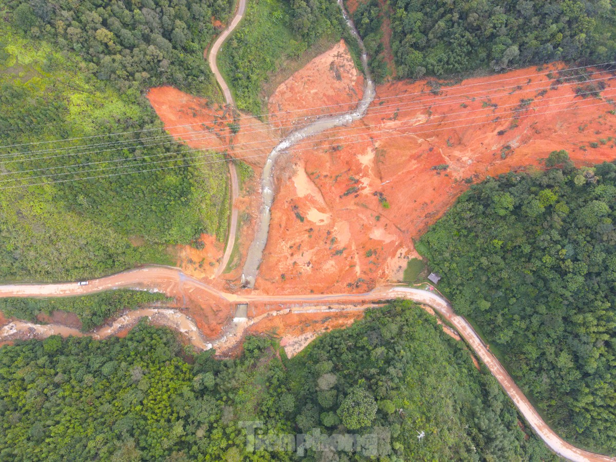 Toàn cảnh 2 vụ sạt lở ở Cao Bằng khiến hơn 40 người tử vong và mất tích-10