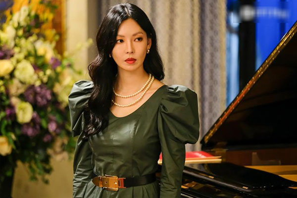 Tình già đại gia lặn mất tăm khi bồ trẻ thông báo tin vui-2