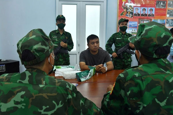 Phê ma túy la hét, thanh niên bị nhóm bạn nghiện trói và bịt miệng đến tử vong-2