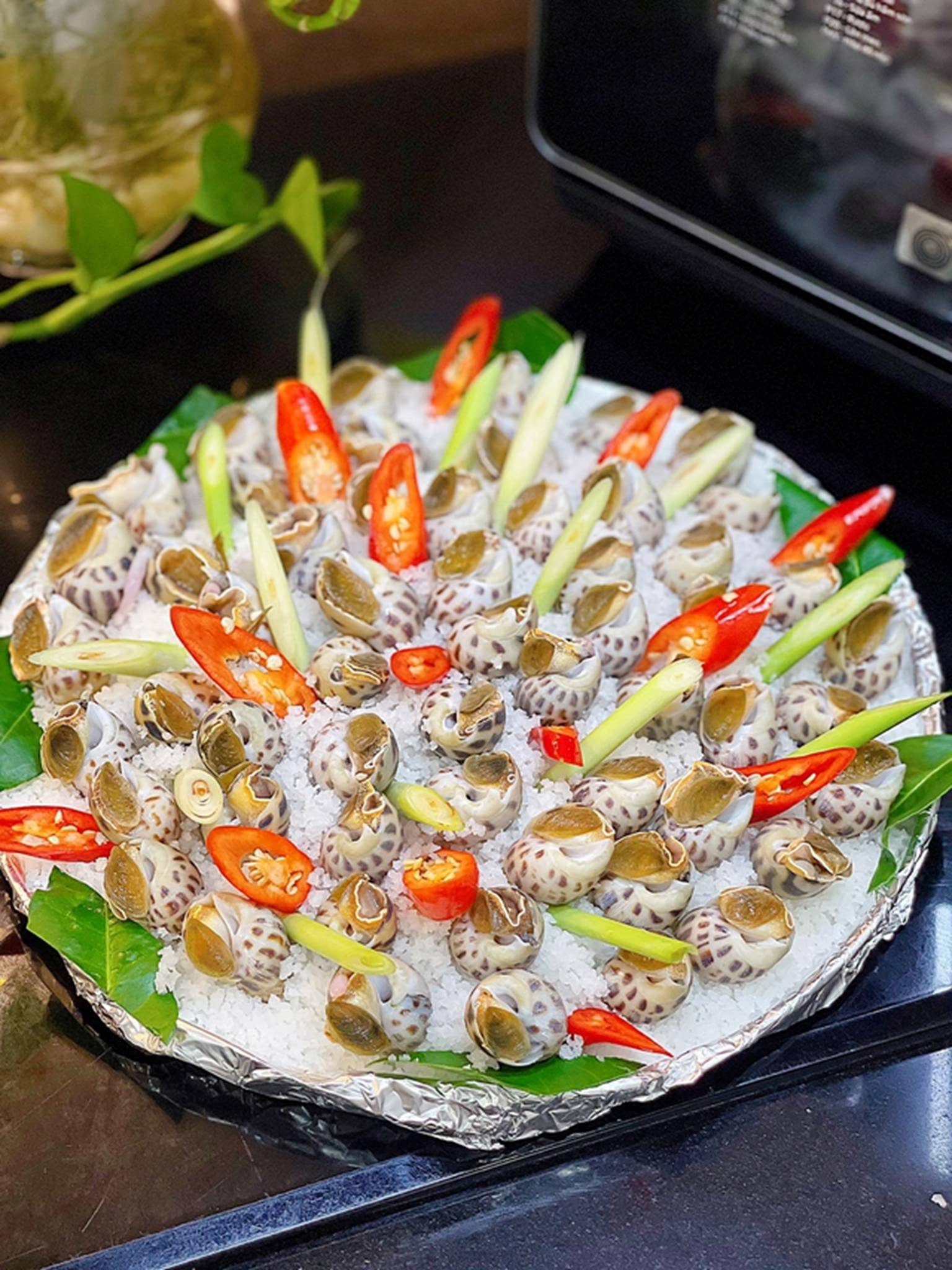 Món xào ngon của Việt Nam lọt top ngon nhất thế giới làm từ một loại ốc, thử ngay 4 cách dễ làm và thơm ngon này-2