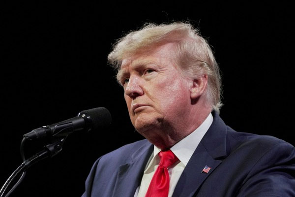 Thực hư tin đồn có bom gần sự kiện vận động tranh cử của ông Donald Trump-1