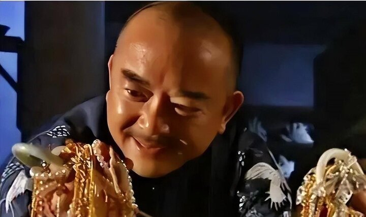 Nguồn gốc khối tài sản bằng 15 năm ngân khố quốc gia của Hòa Thân-1