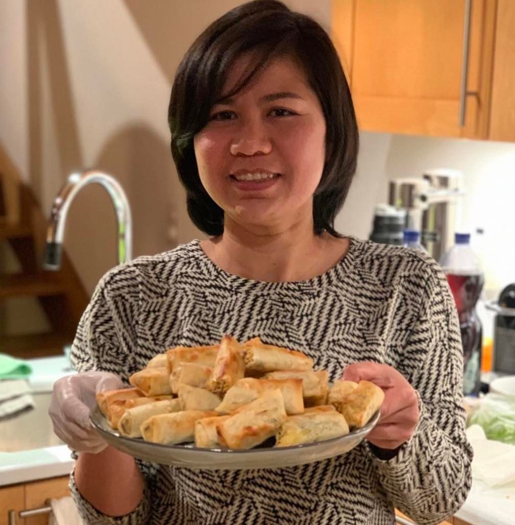 Nàng dâu Việt bán phở bò ở Thụy Sĩ giá 500.000 đồng/bát, 4 năm mua vài mảnh đất-10