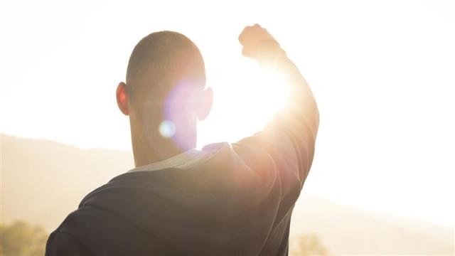 Vận may ập đến, con giáp nào phất lên từ nay đến cuối tháng 11?-1