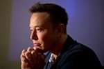 Tranh cãi về bức ảnh Elon Musk tán tỉnh nữ thủ tướng Italy-4