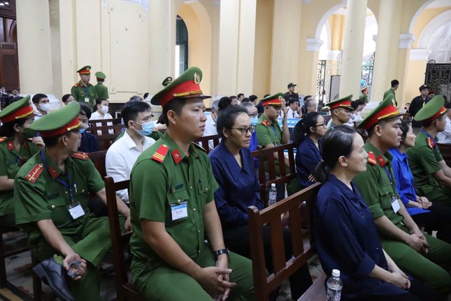 Lời khai ‘hồn nhiên’ của cháu gái bà Trương Mỹ Lan tại phiên tòa-3