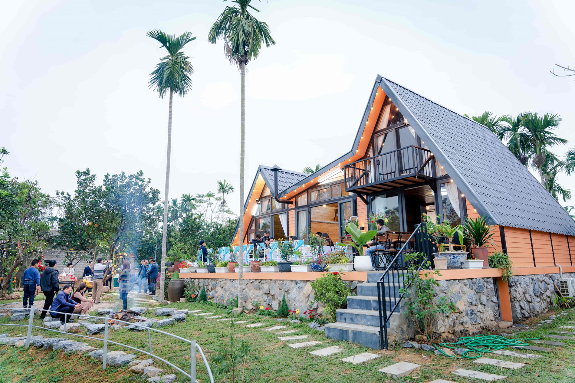 Gia đình Hà Nội tậu 1.500m2 đất, làm nhà vườn đẹp mê ở ngoại ô-10