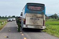 Vụ tai nạn 2 vợ chồng ở Đắk Lắk tử vong: Tài xế xe khách chạy lấn làn