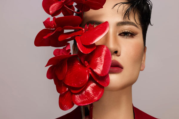 Nữ diễn viên Việt nổi tiếng: Đến giờ, con tôi 14 tuổi vẫn phải ăn uống bằng… bơm xi lanh”-6