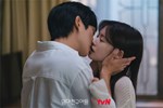 'Nam thần triệu người mê Jung Hae In diễn rất hay và hôn cực giỏi'