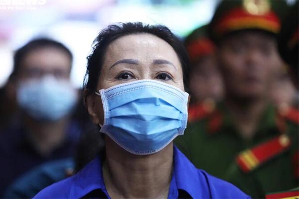 Trương Mỹ Lan: Bạn ở nước ngoài gửi gần 1 tỷ USD để mua cổ phần, tái cơ cấu SCB-2