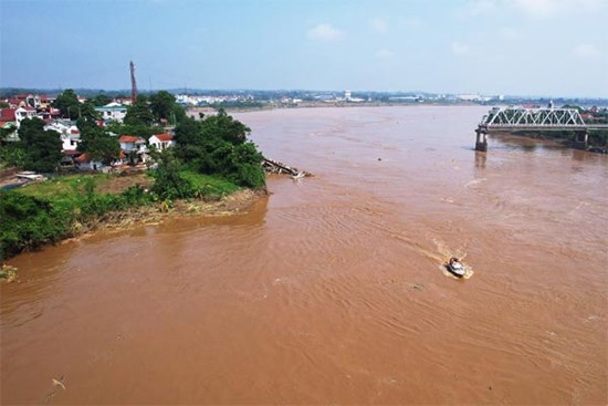 Phú Thọ đề nghị cử đặc công 'người nhái' tìm nạn nhân vụ sập cầu Phong Châu