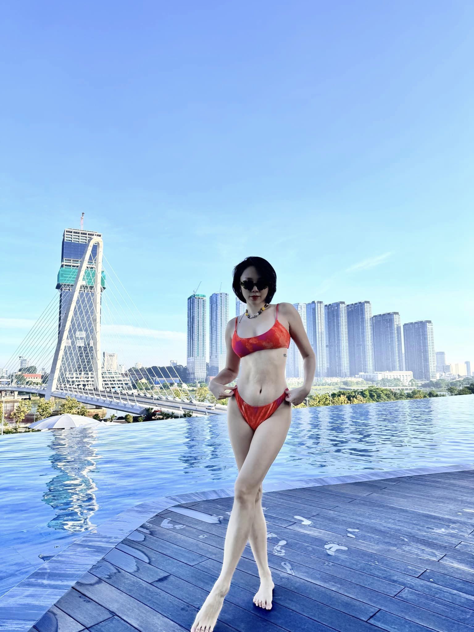 Soi sắc vóc Tóc Tiên sau khi lộ diện Chị đẹp đạp gió-11