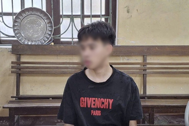 Khởi tố nam sinh lớp 12 thông chốt, tông CSGT trọng thương-1