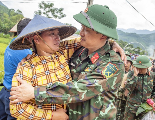 Làng Nủ mãi không quên…-1