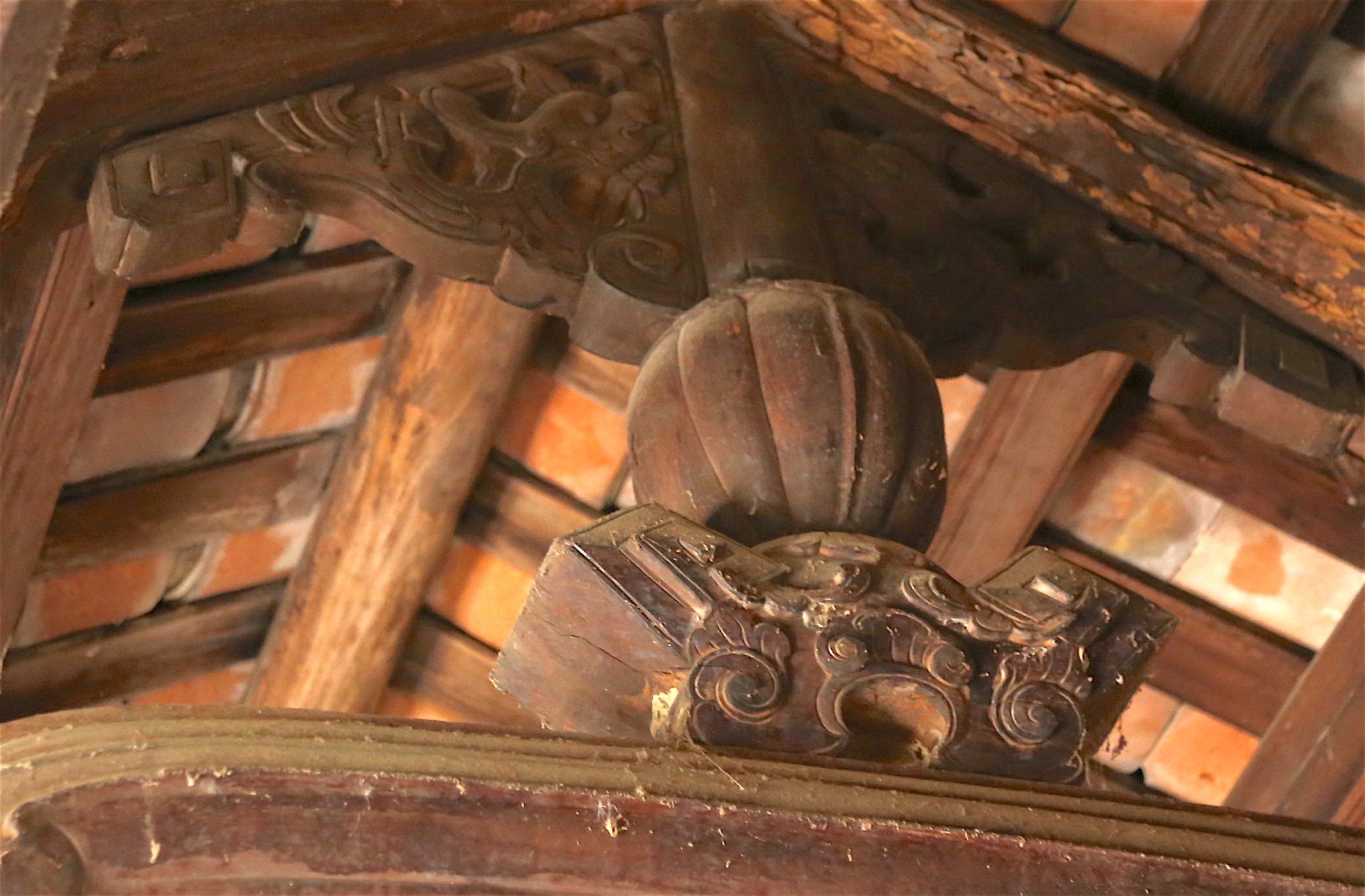 Ngắm ngôi nhà cổ gần 200 năm tuổi mát rượi quanh năm ở Quảng Nam-6