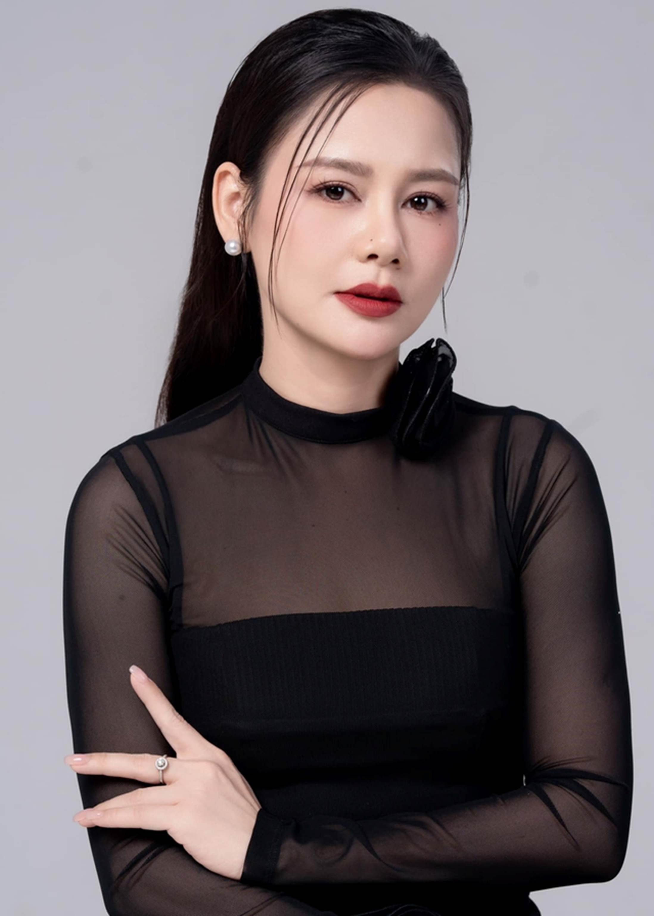 Huyền Sâm Hoa sữa về trong gió: Trên phim khắc nghiệt, ngoài đời trẻ đẹp ngỡ ngàng nhờ một bí quyết-7