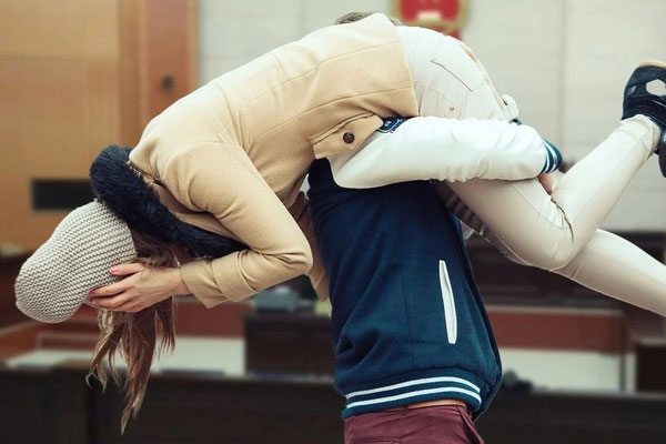 Dịch vụ phá hủy quá khứ” gây sốt: Chi phí rẻ, khách kéo đến ùn ùn, làm không hết việc-4