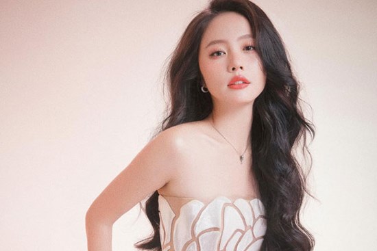 Vẻ đẹp tựa hoa hậu của Rima Thanh Vy - diễn viên có cảnh ngực trần gây tranh cãi trong phim 'Cám'