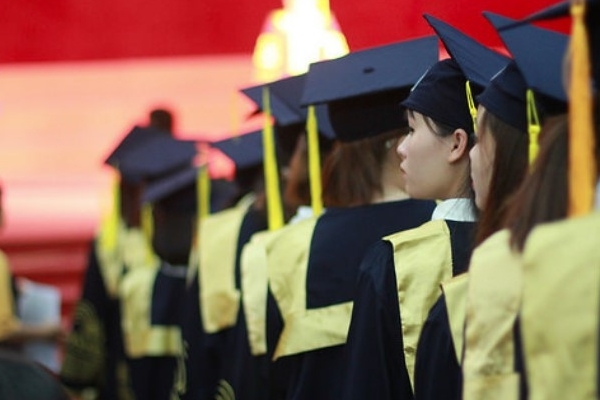 Cô gái TPHCM kể chuyện hái dâu kiếm gần nửa triệu đồng mỗi giờ ở Australia-7