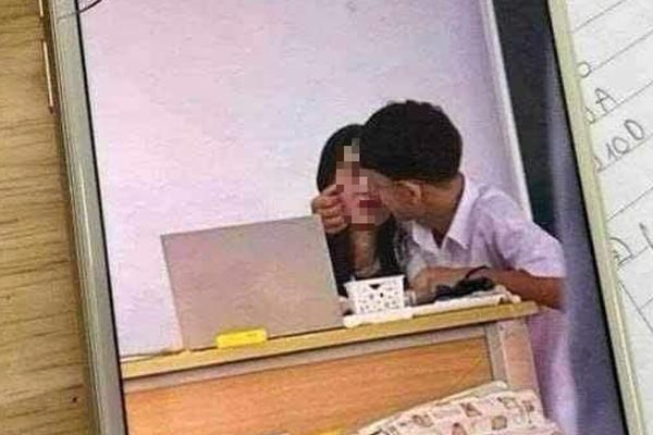 Cô giáo có cử chỉ thân mật với nam sinh trong lớp: Sở GD&ĐT Hà Nội thông tin-2