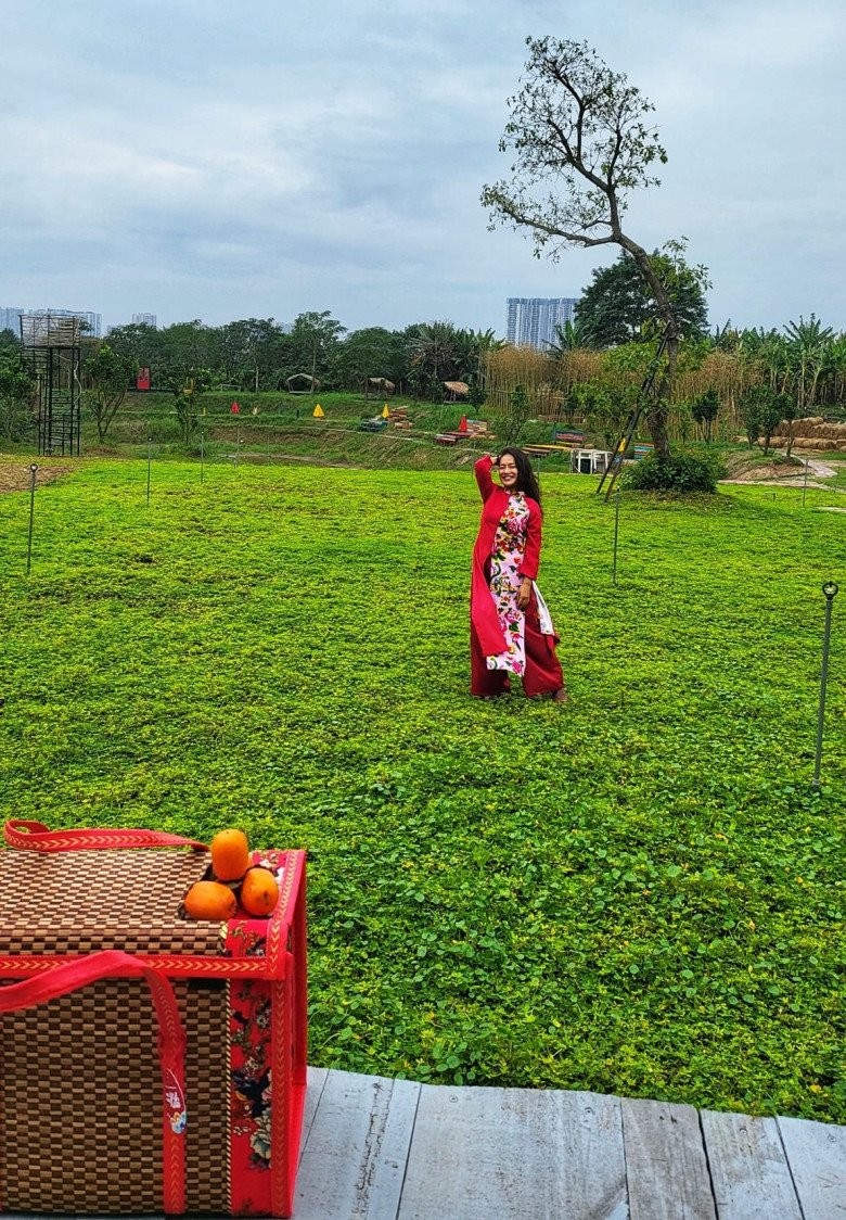 Căn nhà tranh đẹp như phim trường ai cũng mơ ước của vợ chồng đạo diễn Bùi Thạc Chuyên - Tú Oanh-10