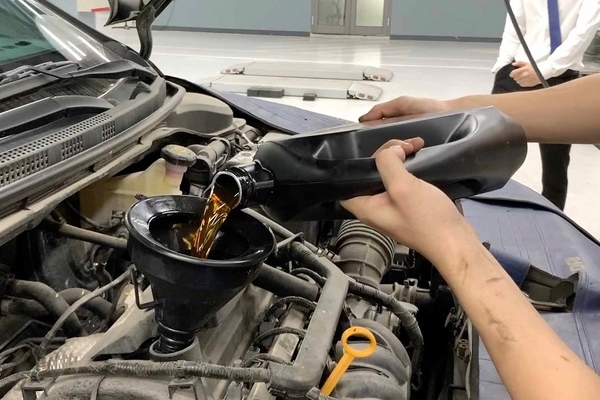 Tiết lộ đáng sợ về ấm đun nước siêu tốc trong một số khách sạn-4