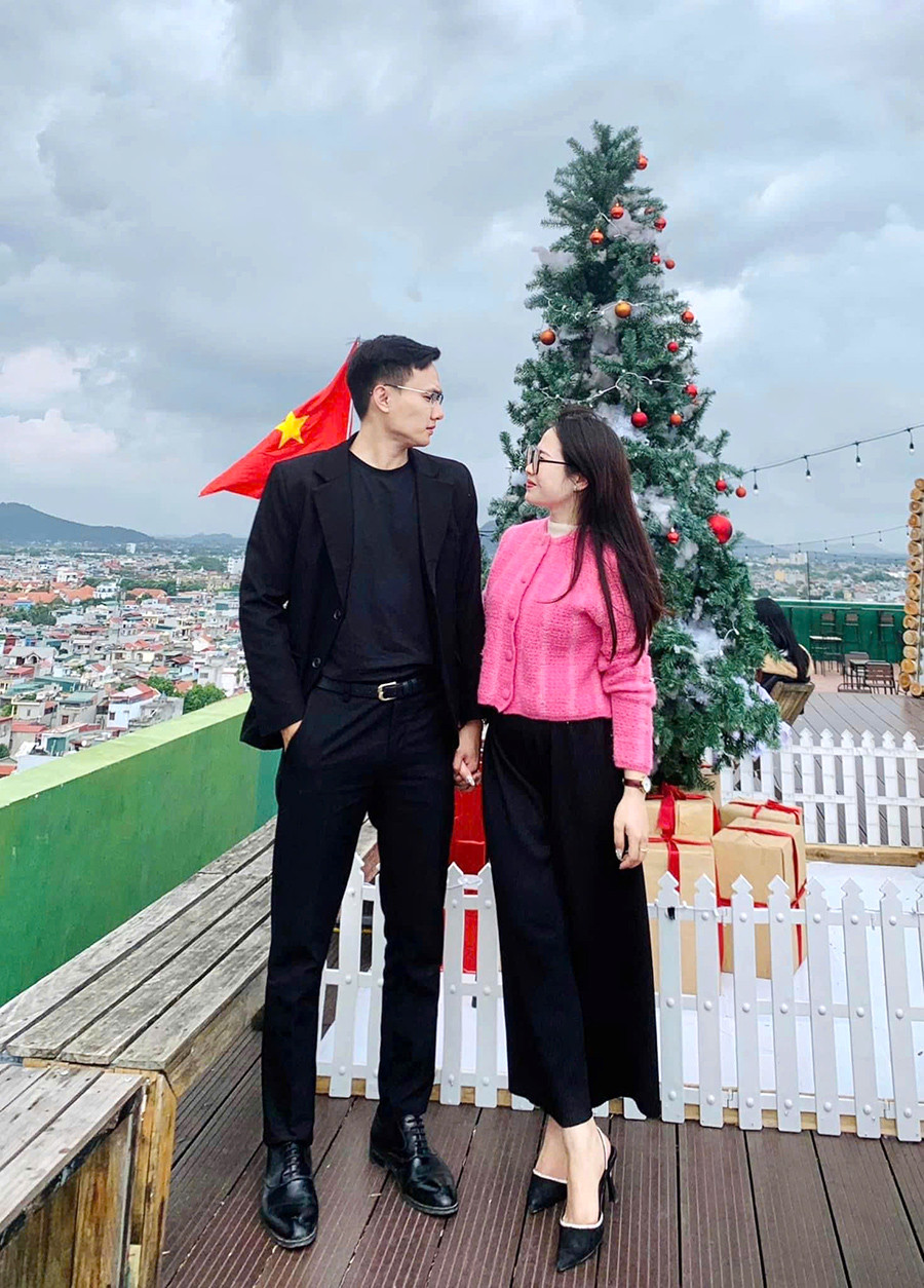 Lấy vợ cùng xã hơn 6 tuổi, ông bố một con hài hước kể chuyện xưng hô-5