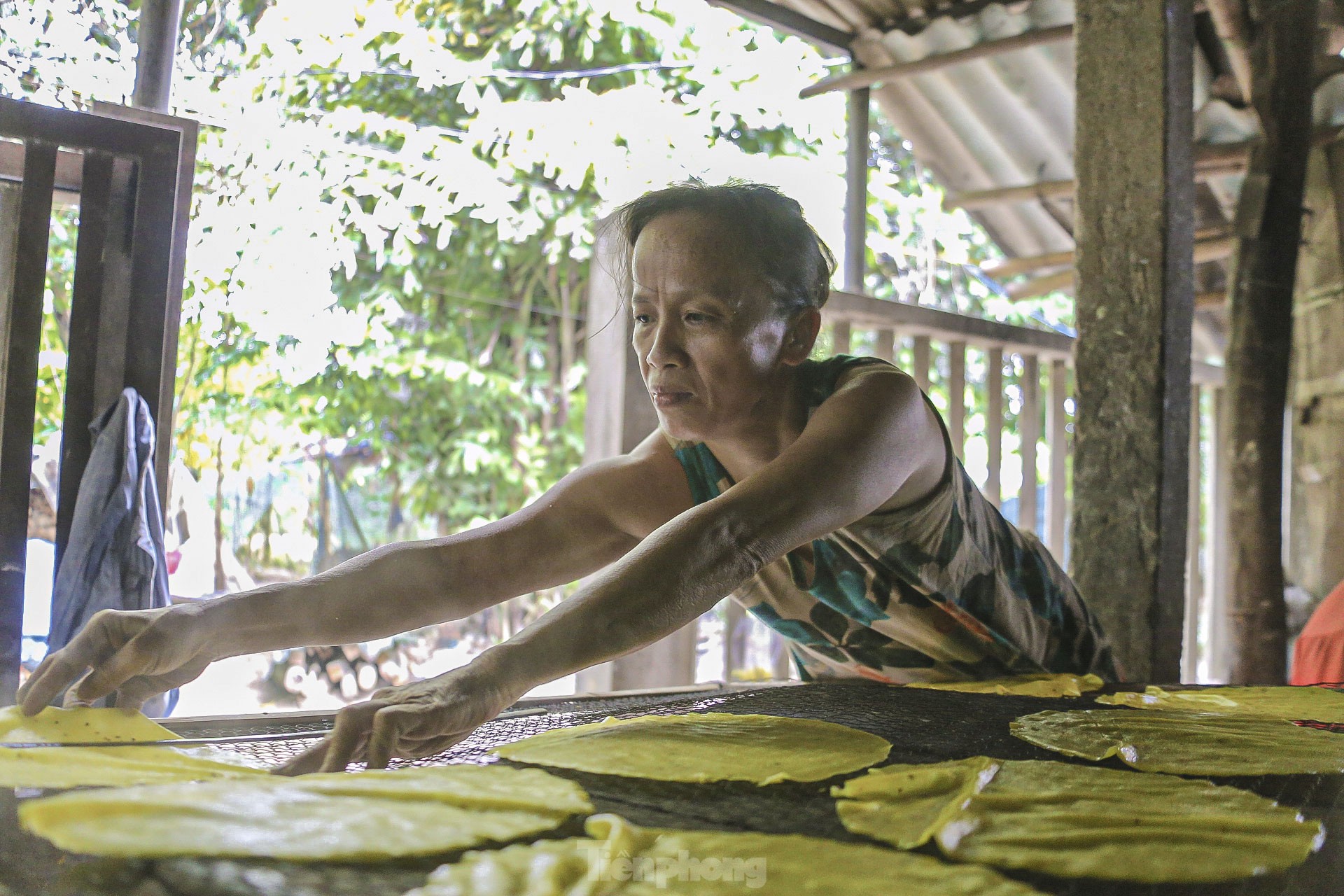 Làng nghề bánh tráng hơn 300 năm tuổi-4