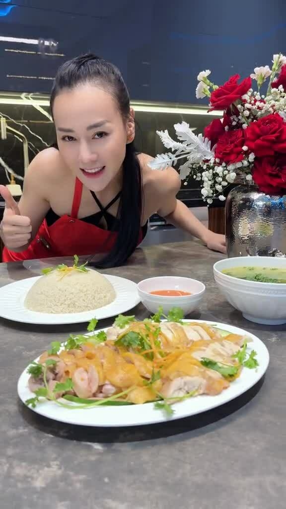 Làm cơm gà kiểu Singapore như Phương Oanh không khó-5