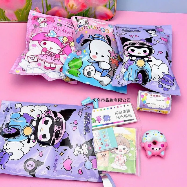 Cơn sốt blind box đại náo Tóp Tóp: Phát hiện công dụng bất ngờ của túi mù-2