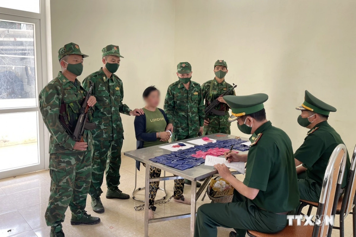 Chuyện em bé người nước ngoài sinh ra trong trại giam Việt Nam-2