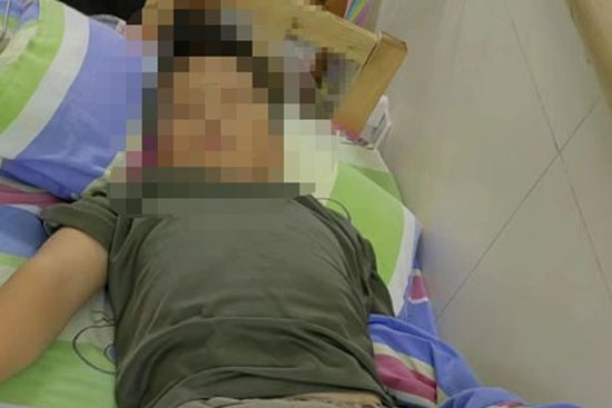 Đóng hơn 14 triệu đồng cho con tham gia trại hè, cha mẹ nhận tin trẻ nhập viện