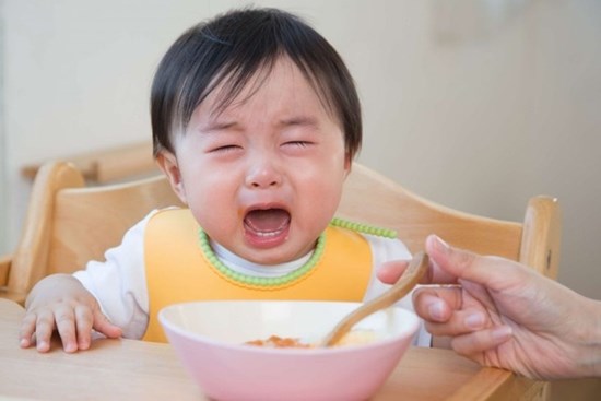 Trẻ biếng ăn cách mấy cũng khắc phục được, chỉ cần áp dụng những cách sau