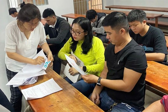 Cảnh giác chiêu trò lừa đảo thi bằng lái ô tô