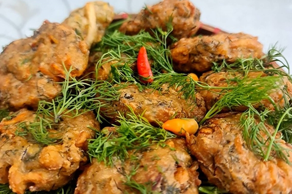 Cách làm váng đậu trộn rau củ đơn giản-6