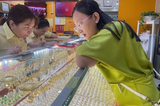 Khổ vì… vàng
