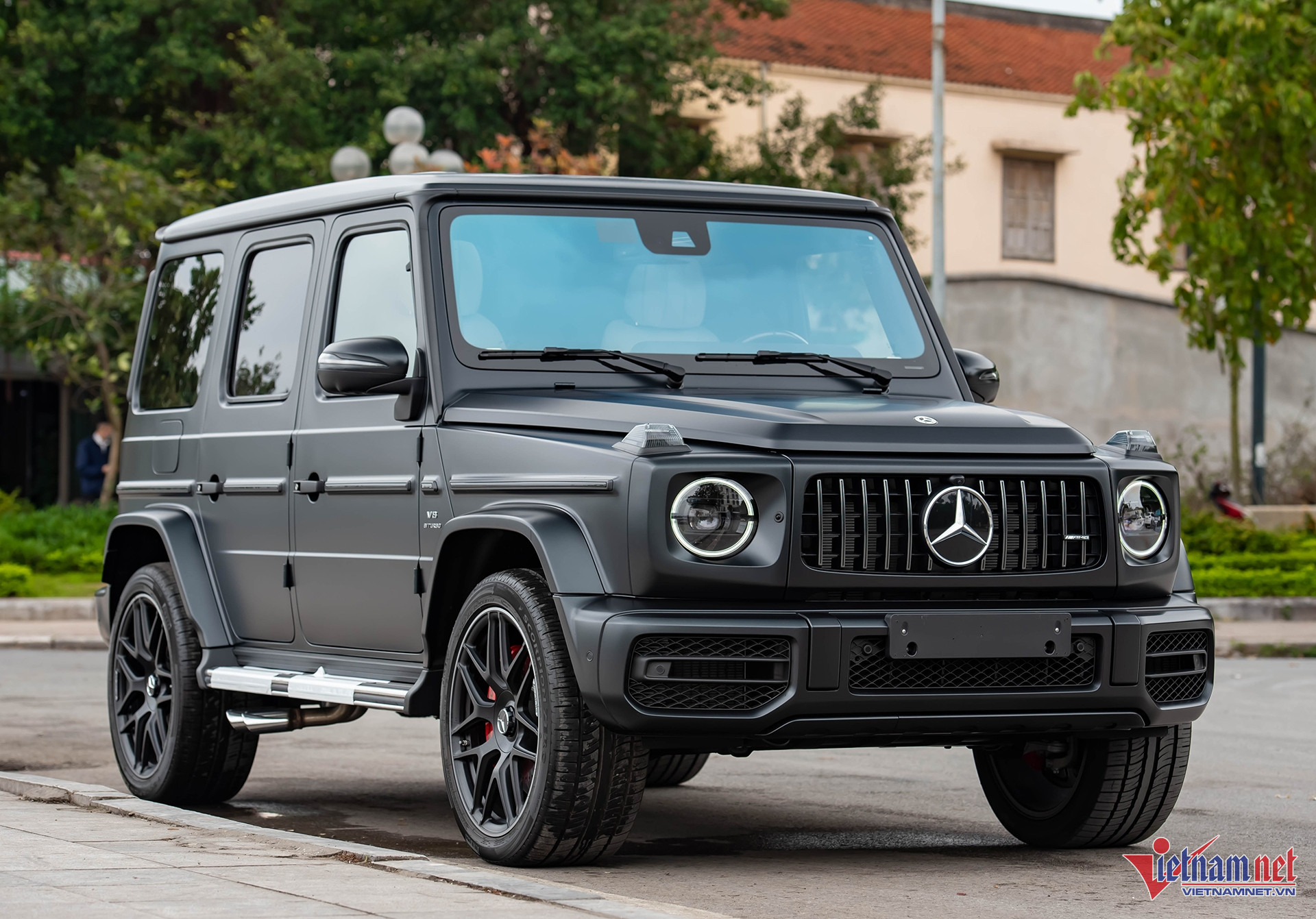 Lộ diện dàn siêu xe trị giá 60 tỷ của đại gia Sài Gòn, có xe giống của Minh Nhựa-6