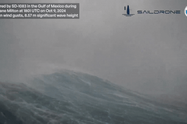 Siêu bão Milton đổ bộ nước Mỹ, nhiều nơi ở Florida ghi nhận thương vong-4