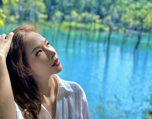 Cựu MC Bản tin thời tiết có hôn nhân viên mãn với chồng đạo diễn-2