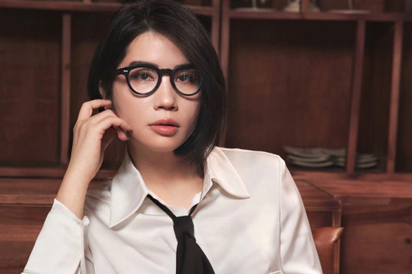 Sau khi công ty sụp đổ, người vợ mới bàng hoàng quay về với tổ ấm-1
