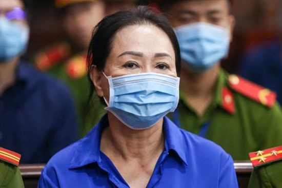 Bị cáo Trương Mỹ Lan tiếp tục 