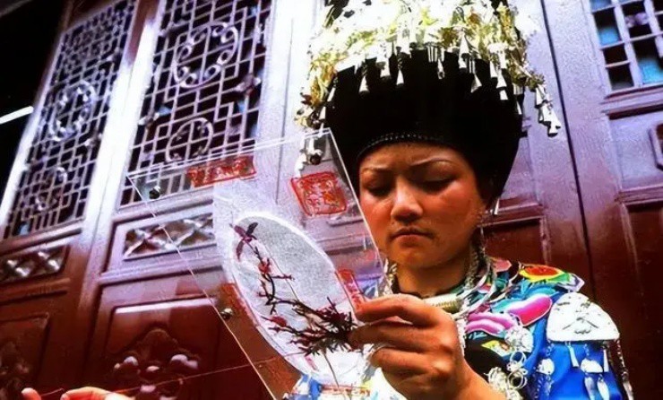 Phù phép” xác lá cây thành tiền, giá vài chục triệu một lá, thu vài chục tỉ/năm-6