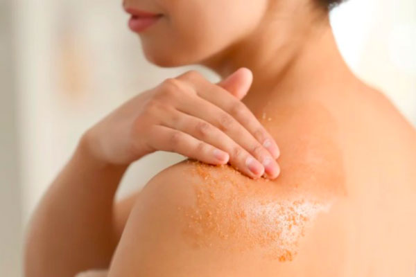 Mẹo khi tắm giúp da trắng sáng hơn-3