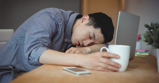 Vào đời” thời điểm khó khăn, Gen Z có đang bị kiệt sức?-1