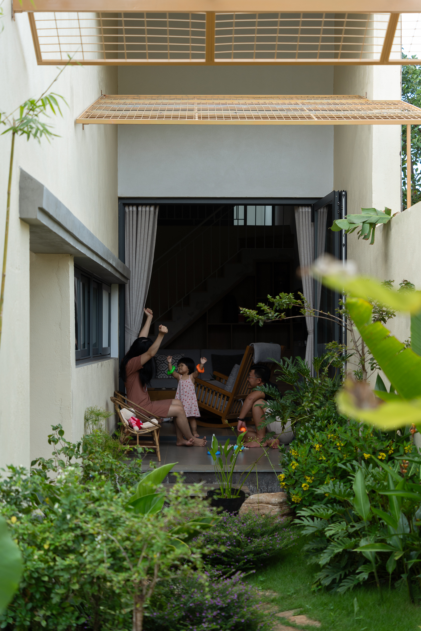 Tổ ấm nhỏ của gia đình 3 người khiến nhiều người mê mẩn-4